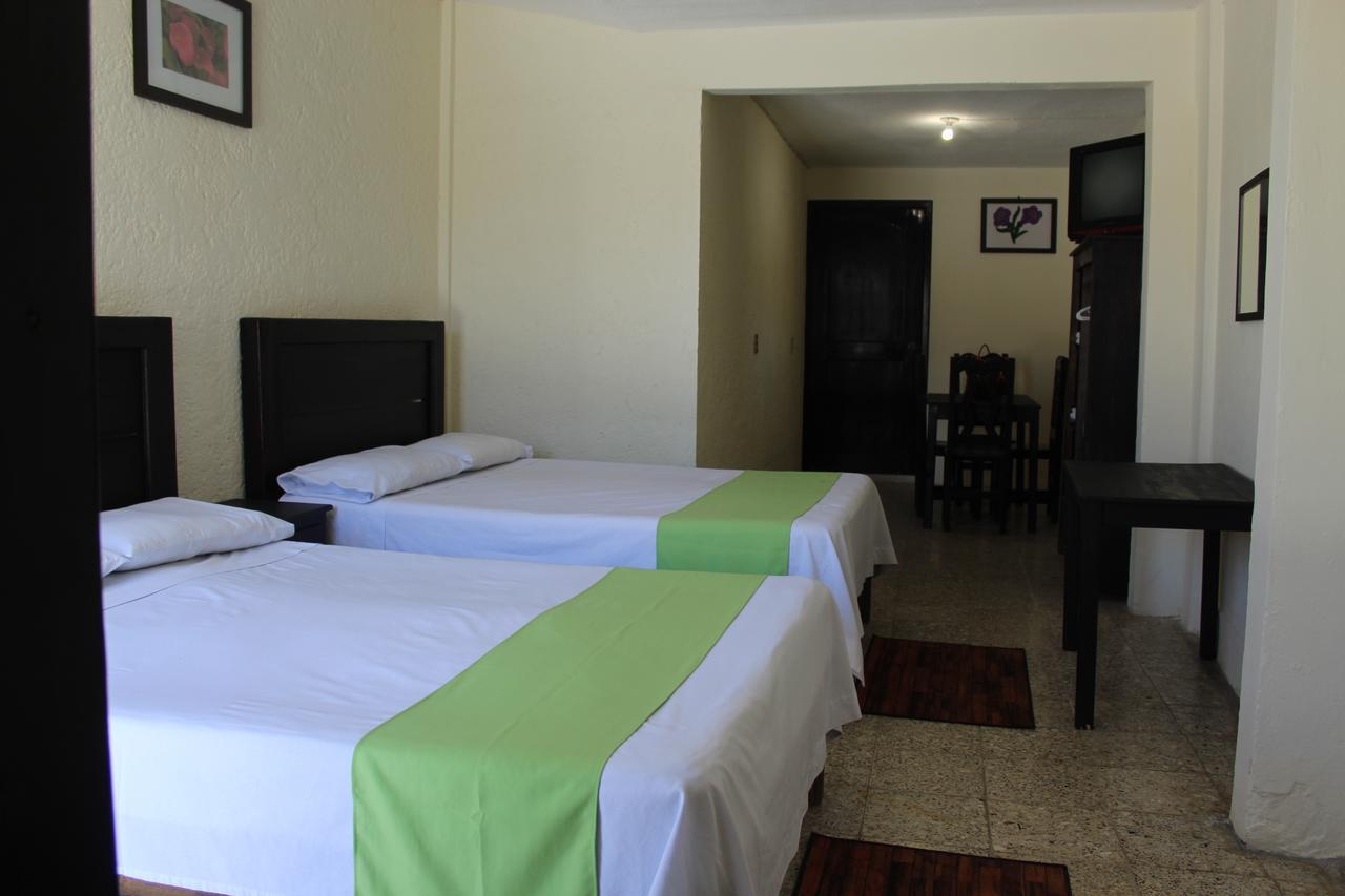 Hotel D'Lina Princess Suites San Cristóbal de Las Casas Esterno foto